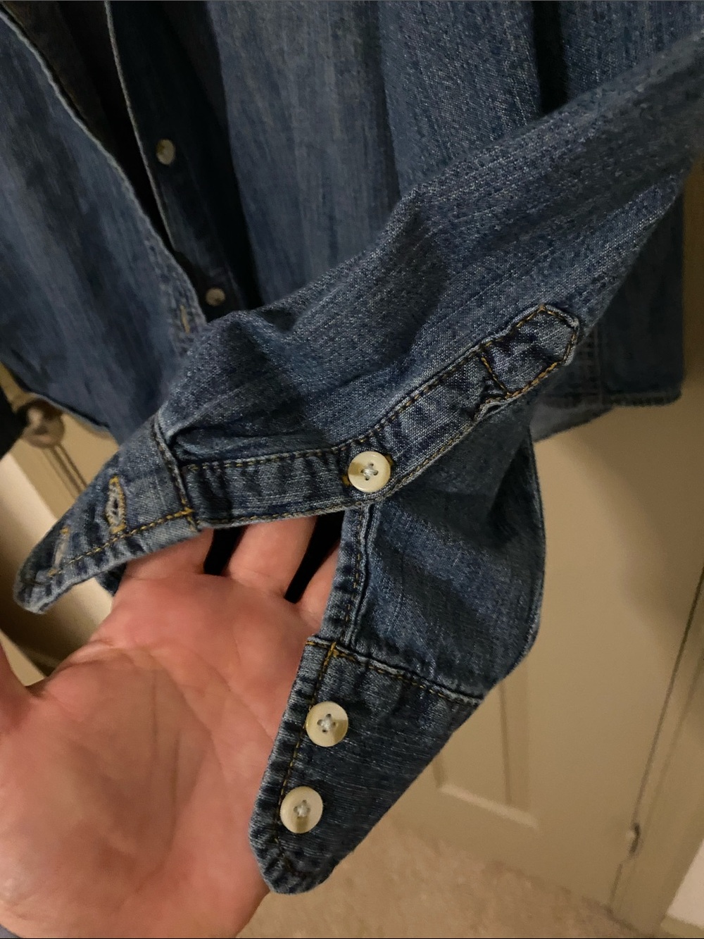Universal Thread Medium Blue Denim Button-Up Jacket - Picture 4 of 6